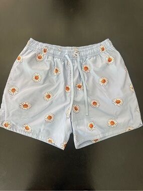 Men's Light Blue Daisy Print Shorts